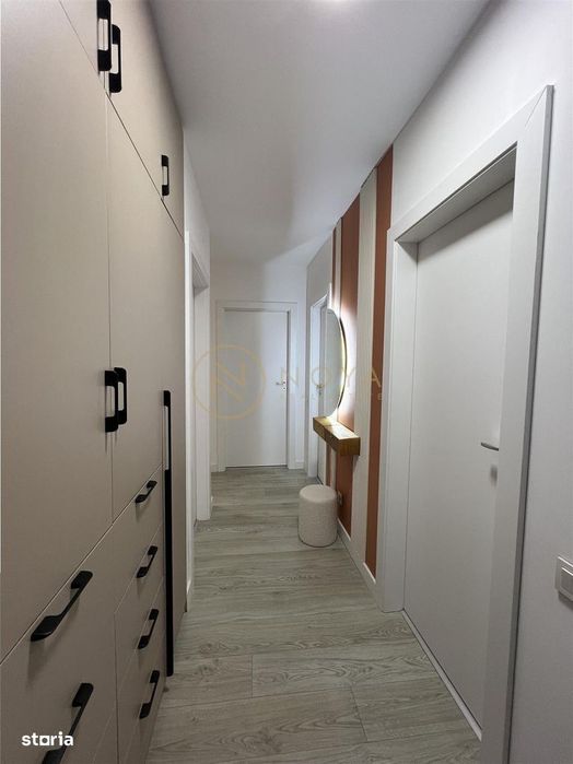 Apartament de 2 camere Estic Park parcare vedere lac