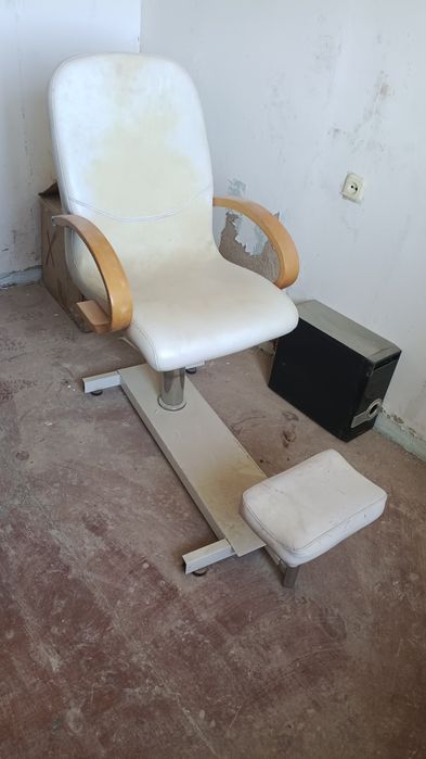 Продам кресло для манекюра