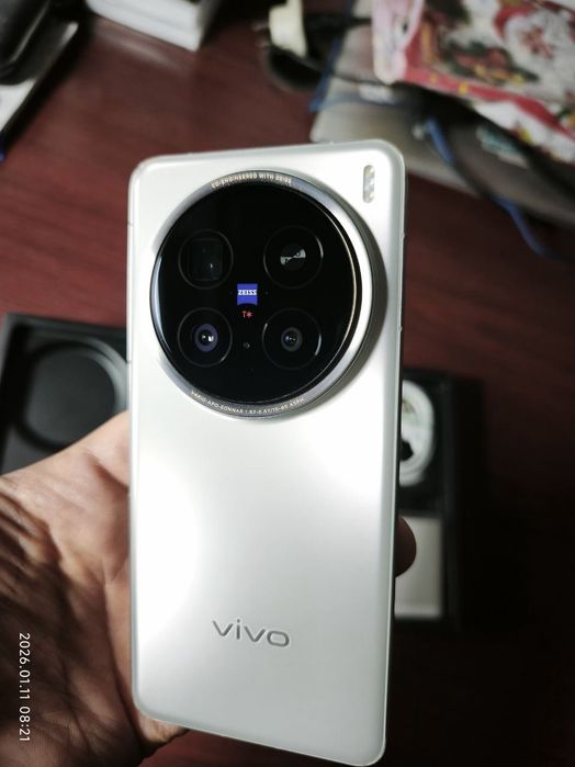 Vivo X200 Pro 16/512 10/10 идиал