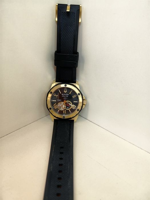 Хб! Bulova Marine Star 98A272