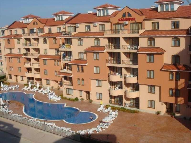 продавам апартамент
