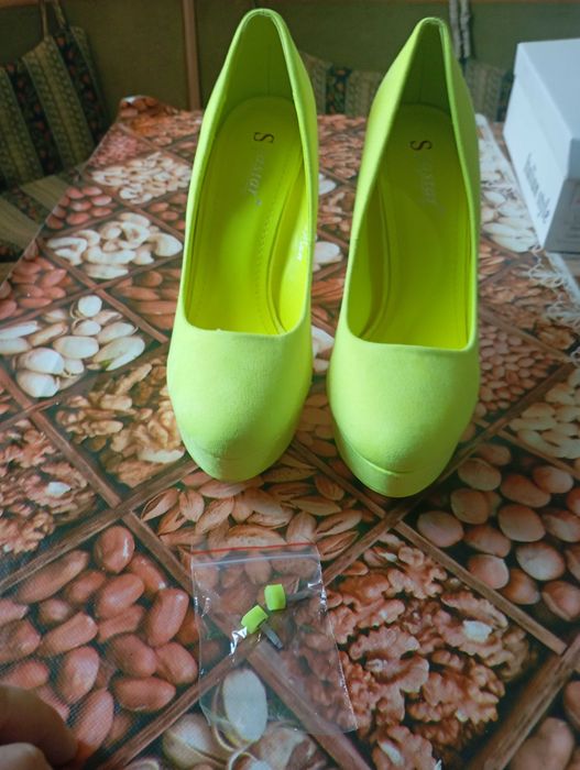 Pantofii cu toc eleganți