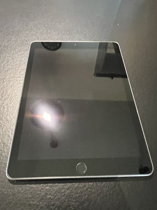 iPad Gen 6 MR7F2LL/A