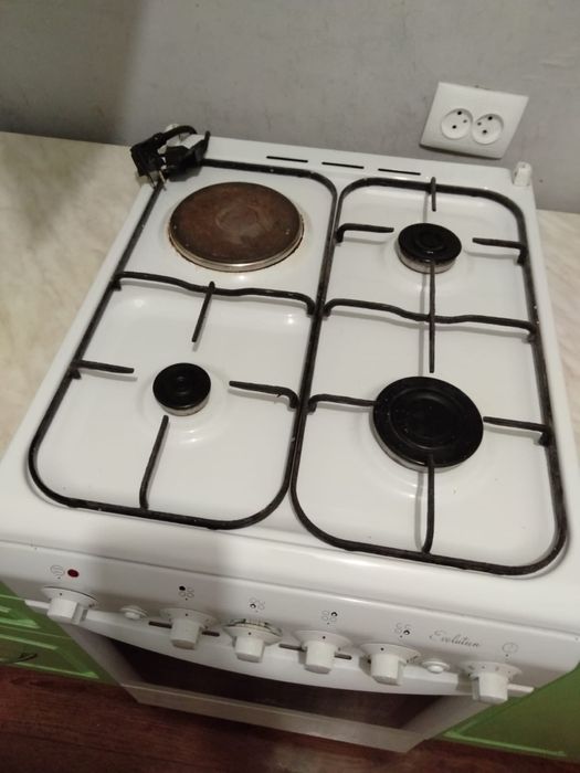 Продается газовая плита