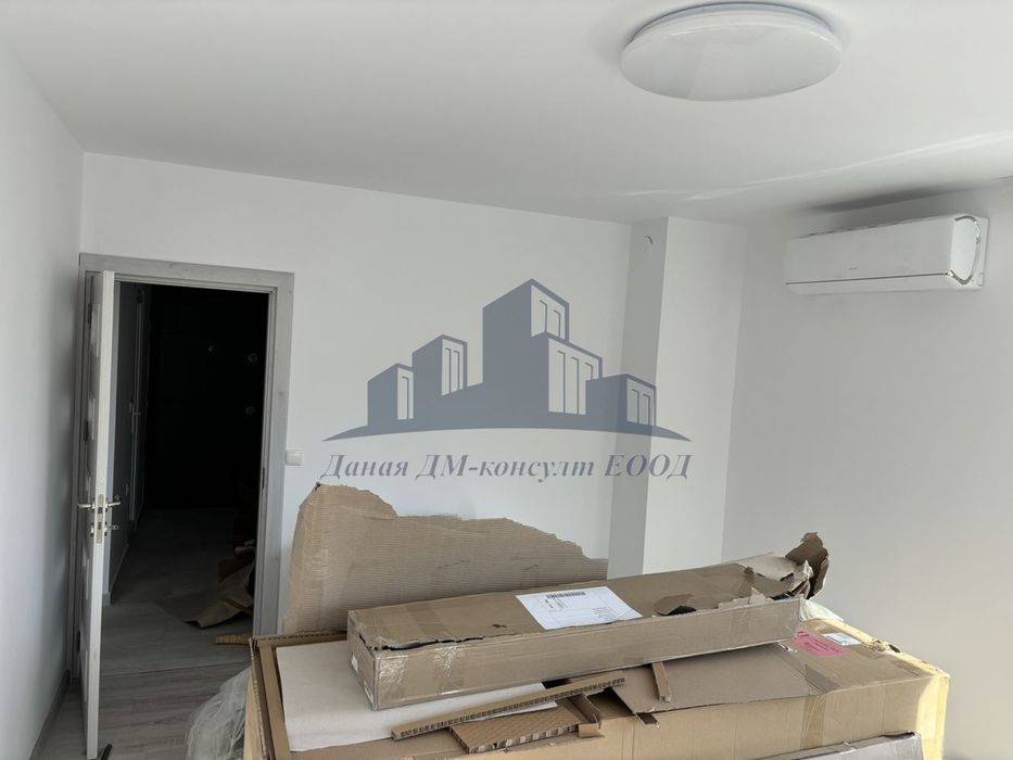 Продава се Тристаен апартамент в Шумен, Добруджански - 62 кв.м за 1440 €/кв.м - Снимка #9