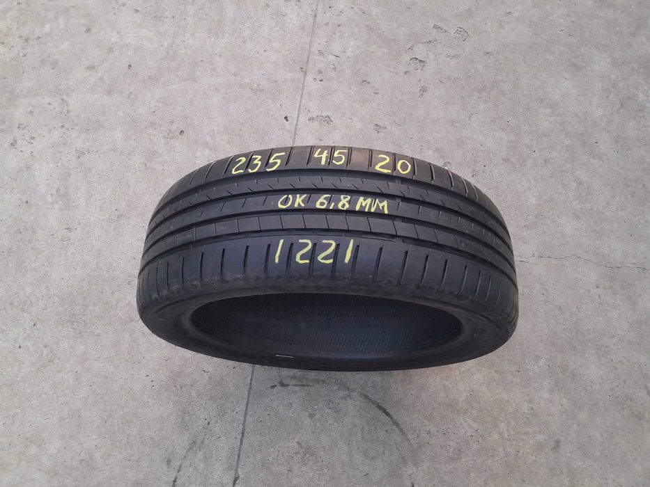 O anvelopa vara 235 45 20 bridgestone alenza 001 profil de 6,8 mm