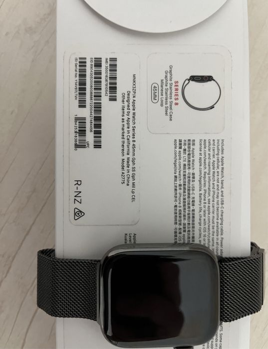Apple Watch 8 45mm Stainless Steel
