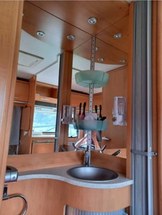 Hymer Living EL465 Caravan