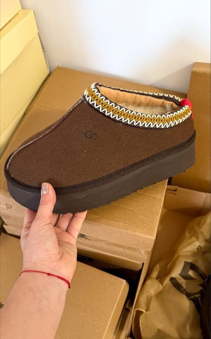 Stoc Ugg dama maro