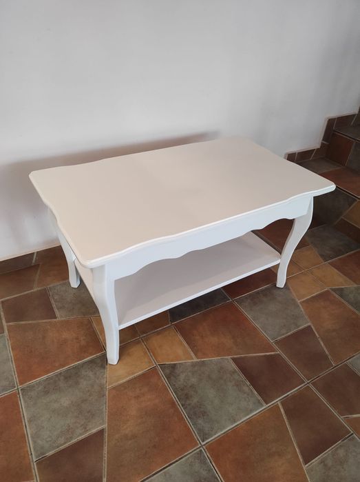 Masă de cafea din lemn masiv