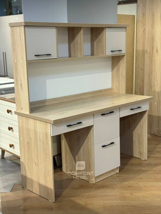 Письменный стол по акции