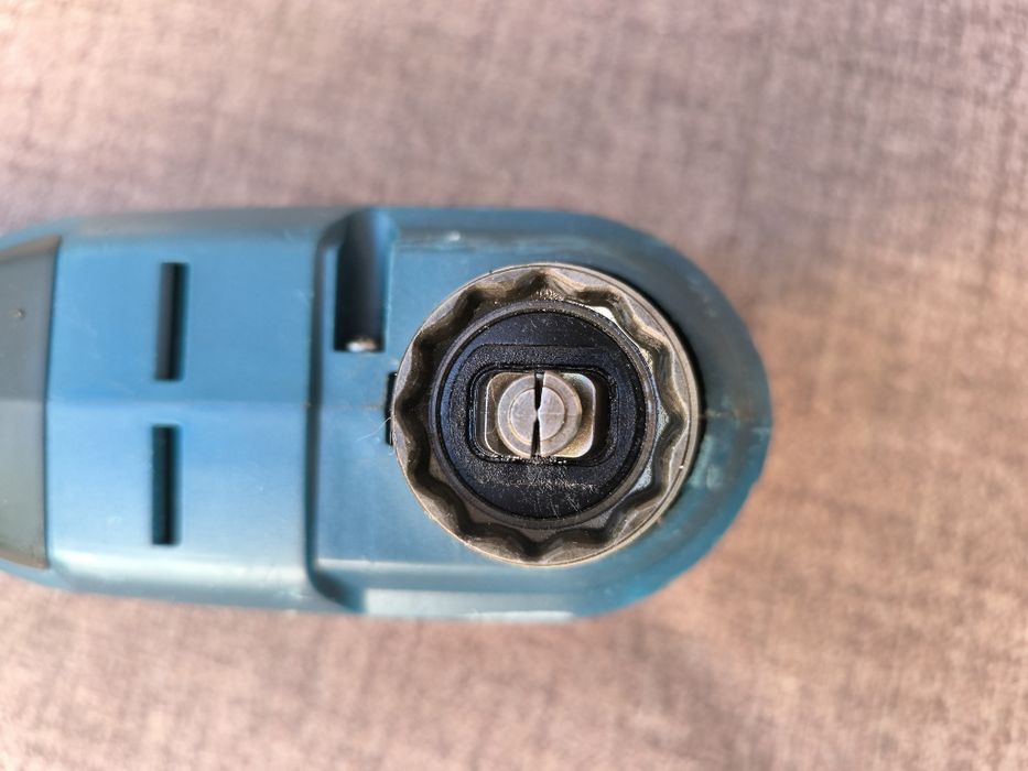 Акумулаторен мултишлайф Bosch, GOP 18V-34 безчетков