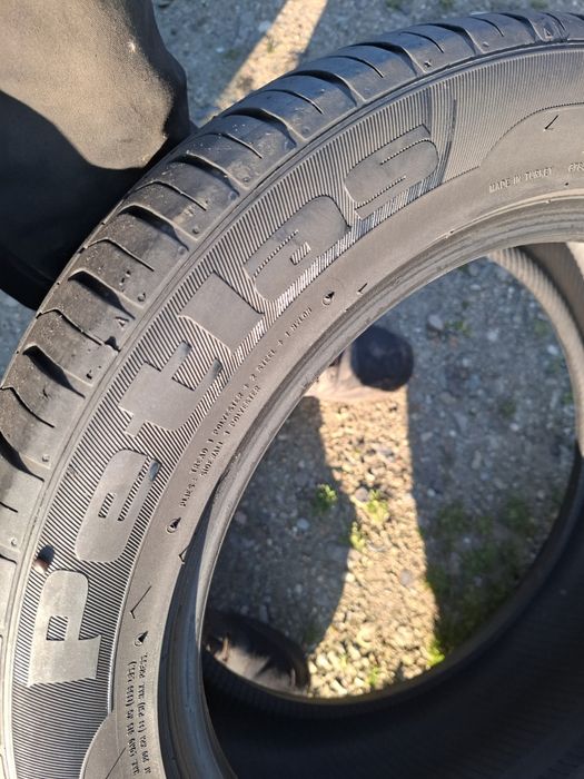 Vand 2 anvelope 205 55 16 va noi petlas de vara dot 2023