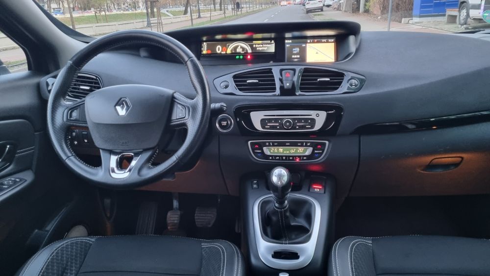 Renault Grand Scenic  - Bose edition