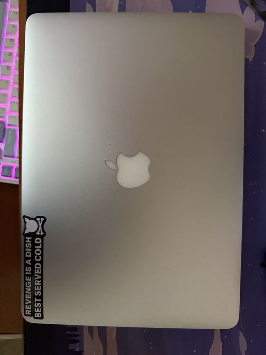Vand Macbook Air 2015