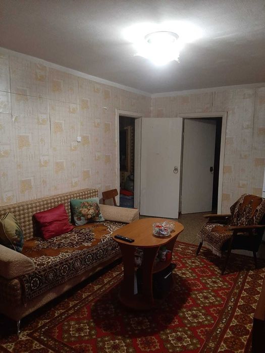 продам 2 ком квартиру.райой КСК