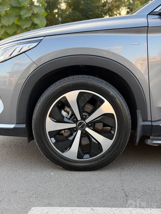 BYD song plyus AWD 4*4 ev 150km gibrit eng fuli