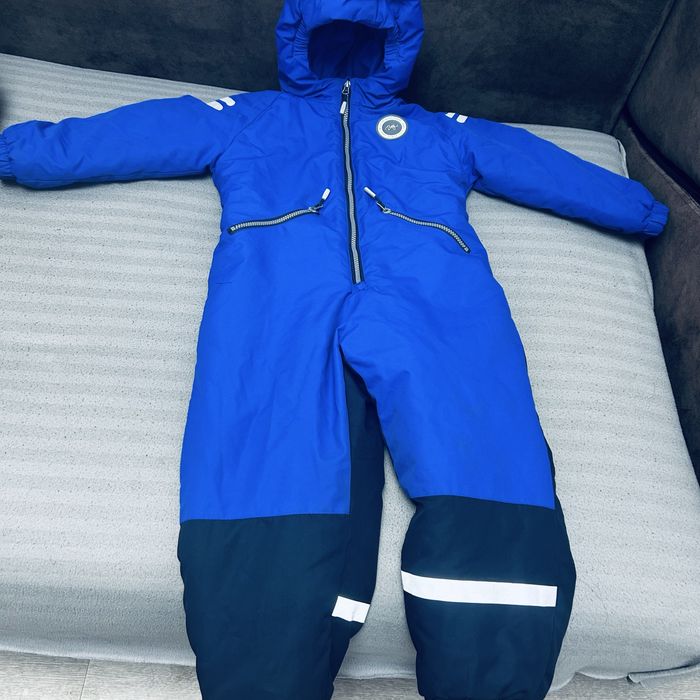 Продам детский комбинезон
