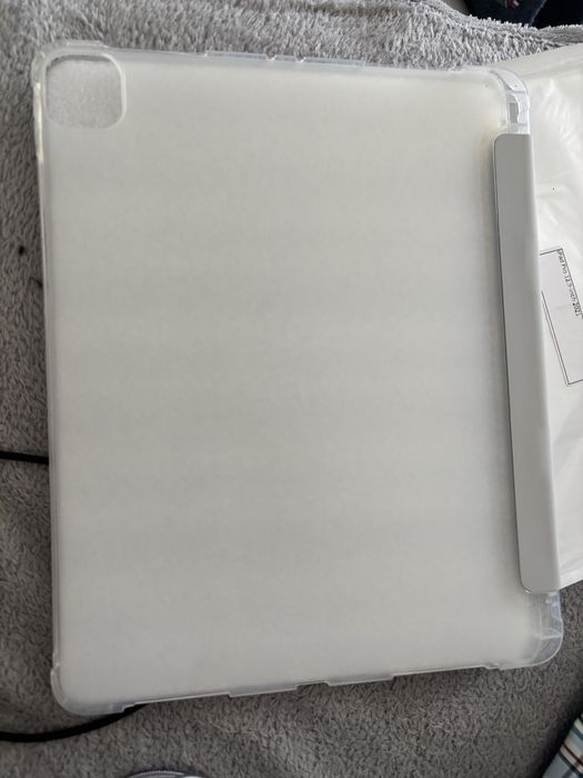 Husa ipad pro 12.9 inch 2021