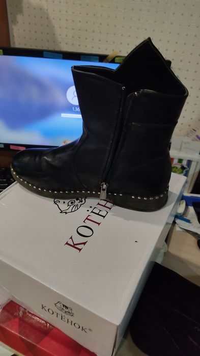 Продам сапоги демисезонные на девочку