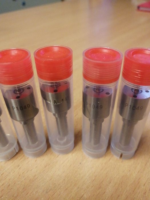 DLLA145P1049 распылитель дизельный