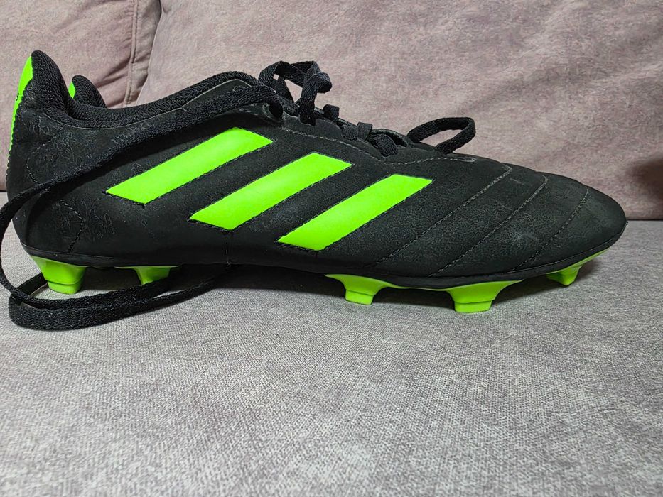 Бутонки Адидас 42 2/3