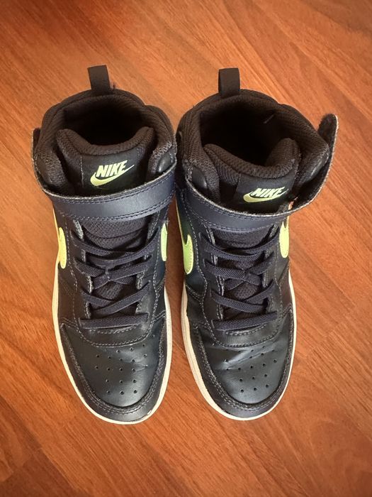 Кожени кецове Nike