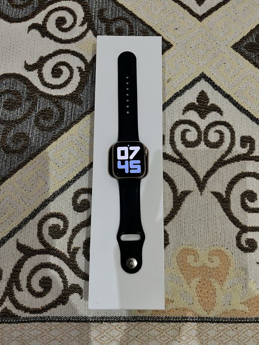 Apple watch SE 40mm Gold