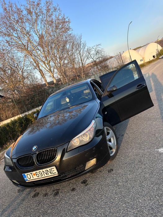 Vând BMW e 60 2009