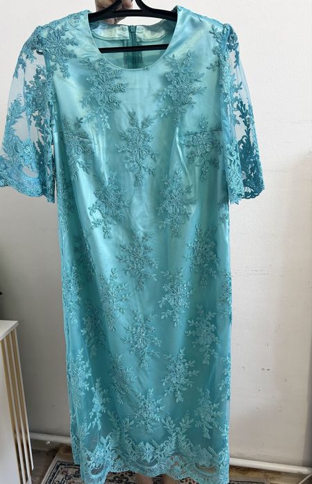 Платье в хорошем состоянии