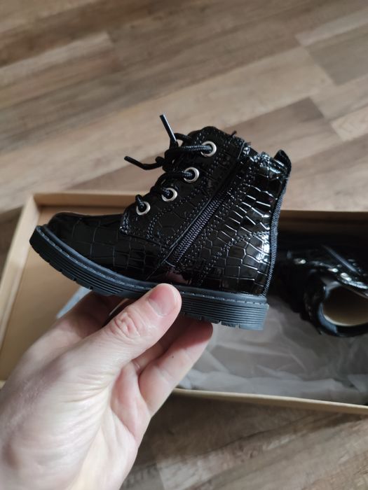 Детски боти номер 21