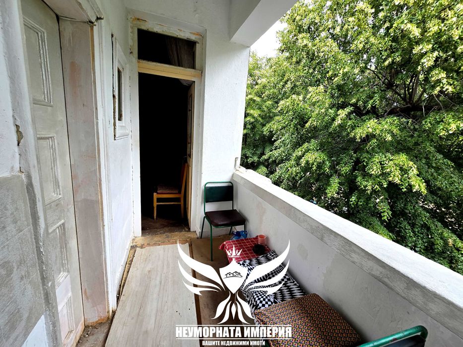 Продава се Многостаен апартамент в Асеновград - 120 кв.м за 415 €/кв.м - Снимка #2