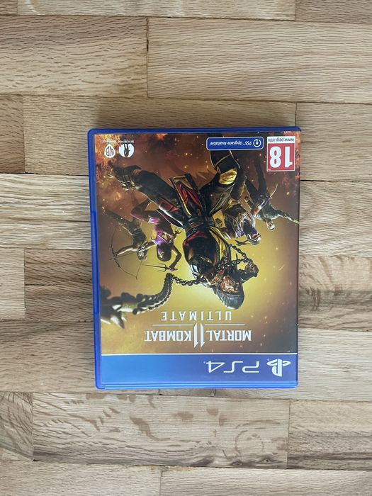 Продават се игри за playstation 4