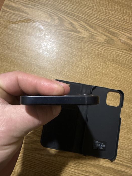 Iphone 12 64gb черен батерия 85%