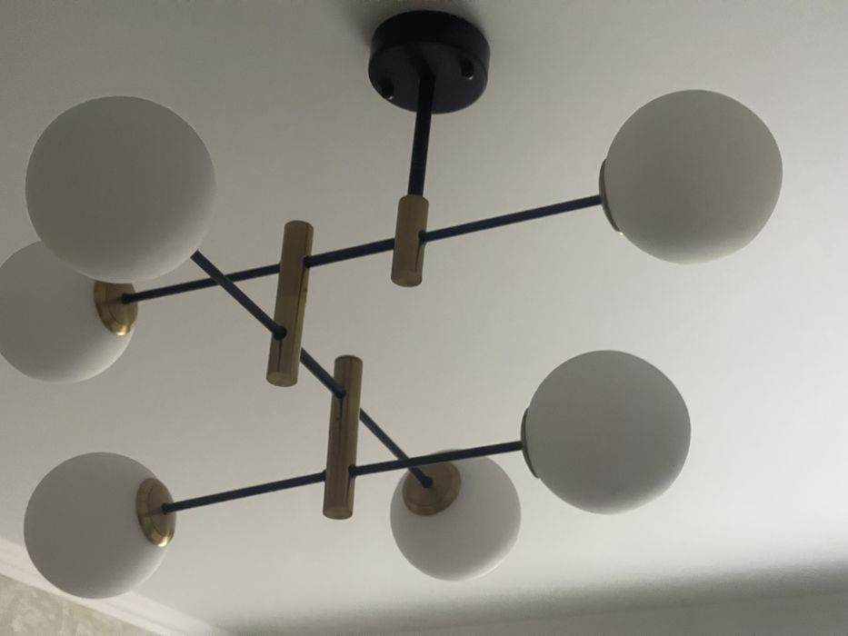 Продам люстру !