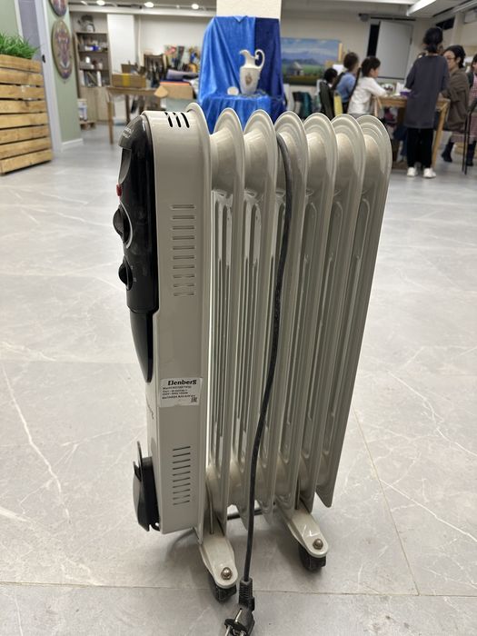 Масляный радиатор/ обогреватель