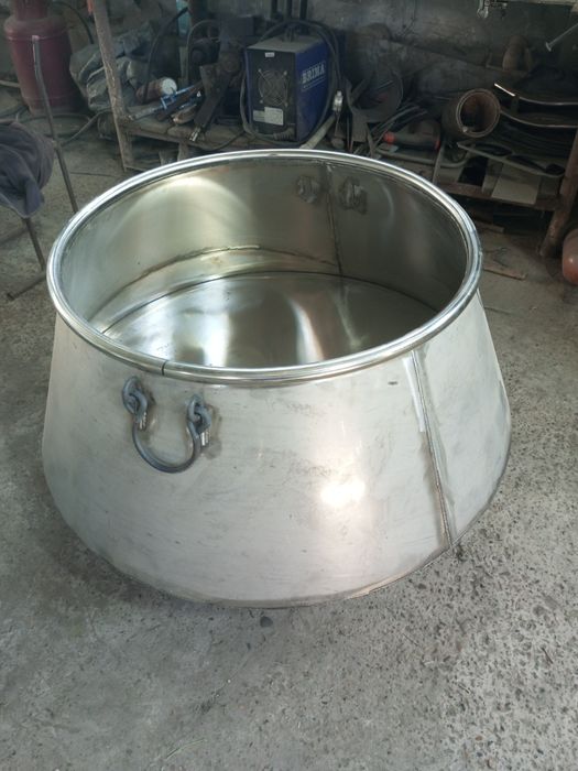 Нержавейкадан 60 кг казан сотилади