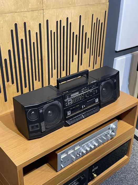 Radio casetofon boombox fisher functional banda radio FM 64mhz-74mhz