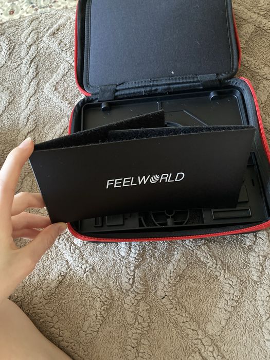 Телесуфлер feelworkd TP10