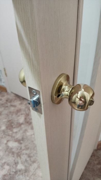 Продам двойной дверь