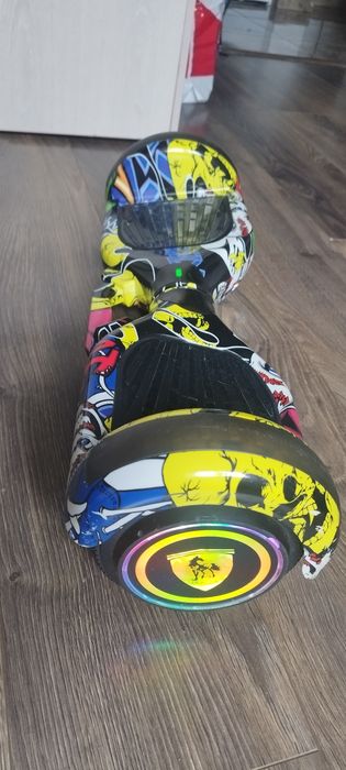 Hoverboard cu lumini și Bluetoth