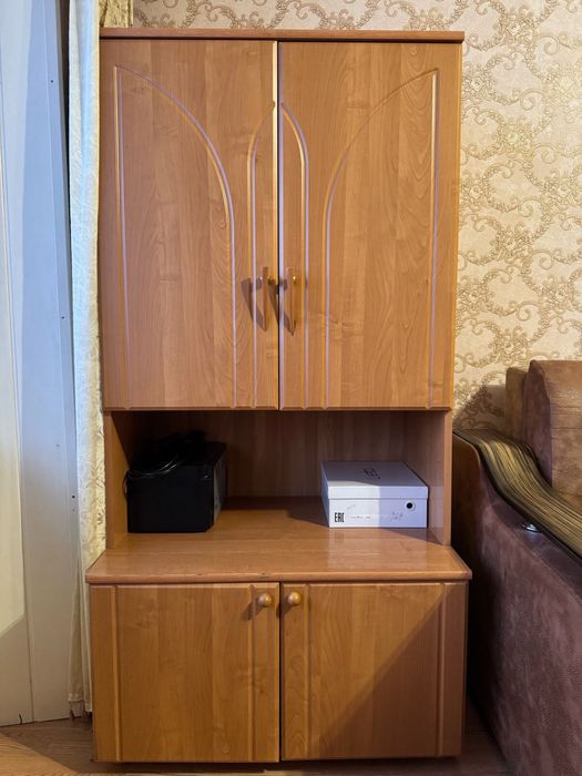 Стенка для гостинной из 4 секций