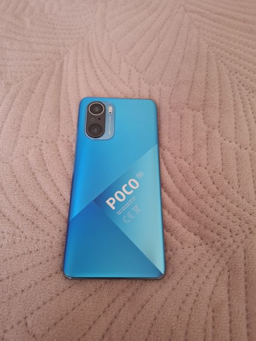 Продам смартфон Pokо ф3