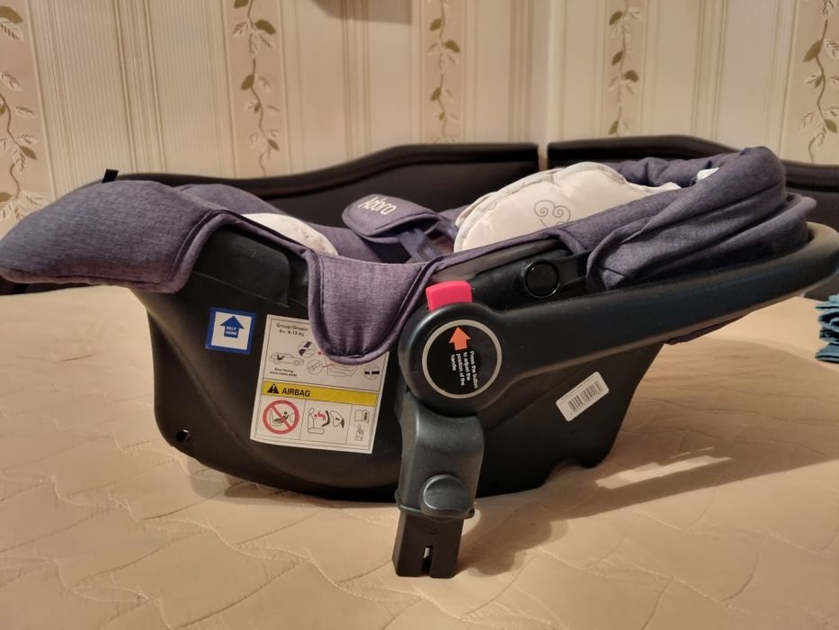 Столче за кола с адаптори Chipolino Adora