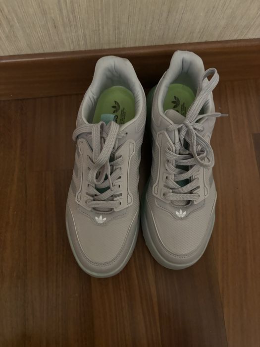 Нови маратонки Adidas