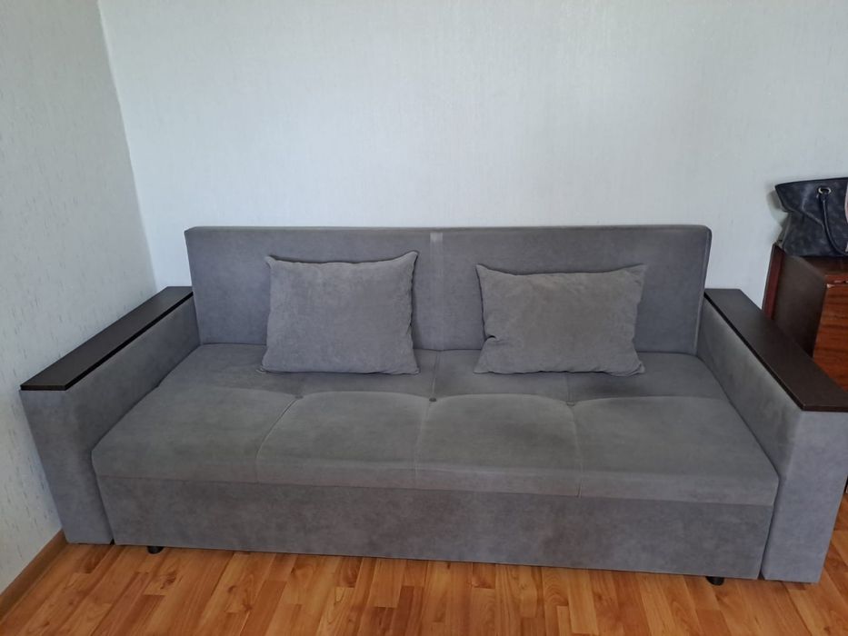 Продам диван б/у