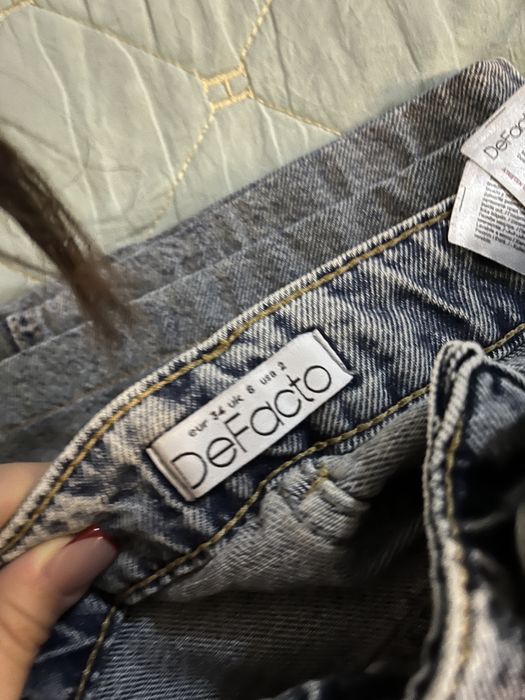 Продам джинсы дефакто б/у