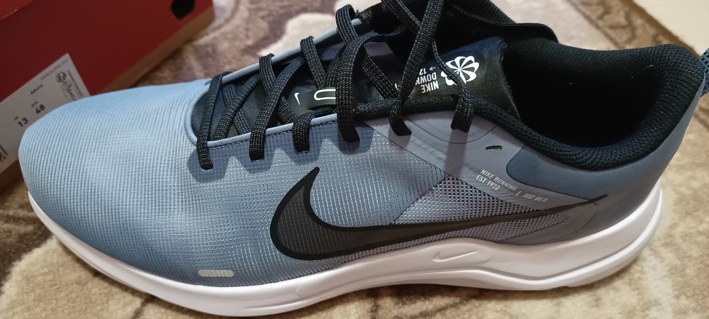 Маратонки     nike 30,5 см