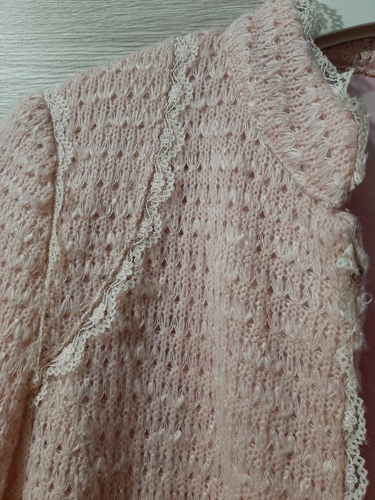 Дамско леко вталено сако