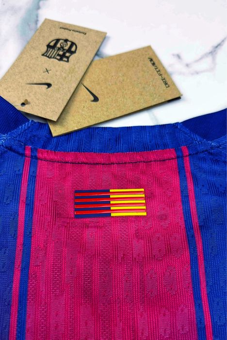 Футболни тениски